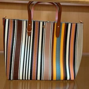 Purse bracelet broch